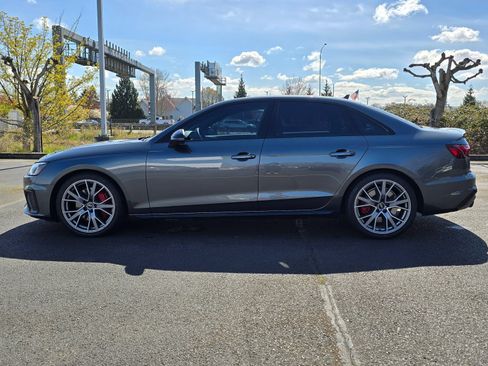 Used 2023 Audi S4 Premium Plus w/ Premium Plus Package AWD/4WD image 2
