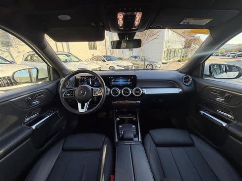 Certified 2022 Mercedes-Benz GLB 250 image 9