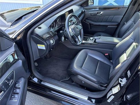 Used 2013 Mercedes-Benz E 350 E 350 Sedan 4D image 14