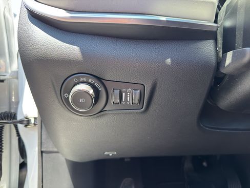 New 2026 Jeep Compass Limited AWD/4WD image 22