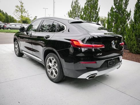 Used 2025 BMW X4 xDrive30i AWD/4WD image 9