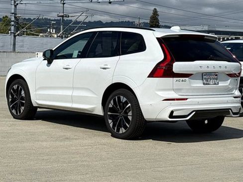 Used 2026 Volvo XC60 B5 Plus w/ Protection Package Premier AWD/4WD image 5