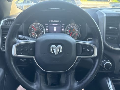 Used 2019 RAM 1500 Big Horn AWD/4WD image 17