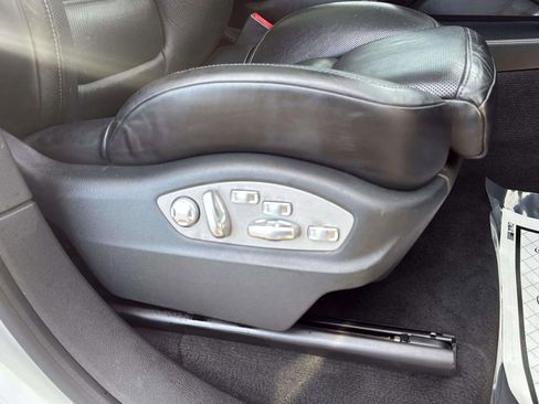 Used 2016 Porsche Cayenne GTS w/ Premium Package Plus image 36