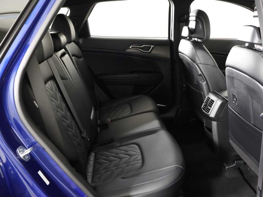 Used 2024 Kia Sportage X-Line AWD/4WD image 35