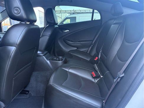 Used 2017 Chevrolet Volt Premier w/ Driver Confidence II Package FWD image 22
