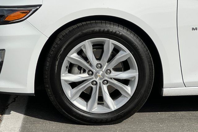 Used 2025 Chevrolet Malibu LT FWD image 30