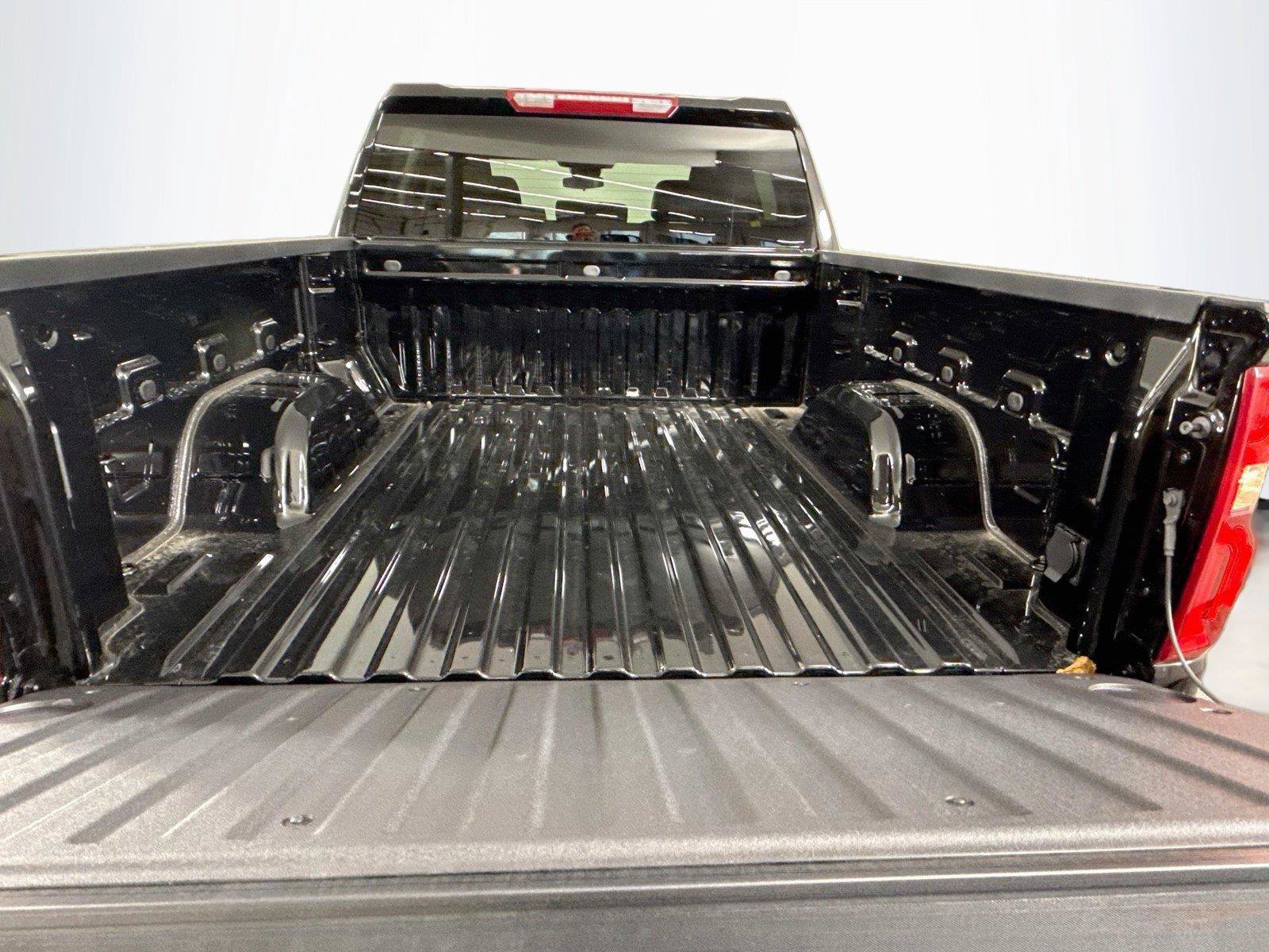New 2026 Chevrolet Silverado 1500 RST w/ Z71 Off-Road Package AWD/4WD image 18