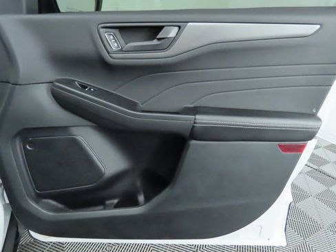 Used 2023 Ford Escape Active image 25