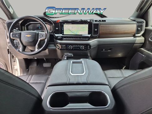 Used 2022 Chevrolet Silverado 1500 High Country RWD image 7