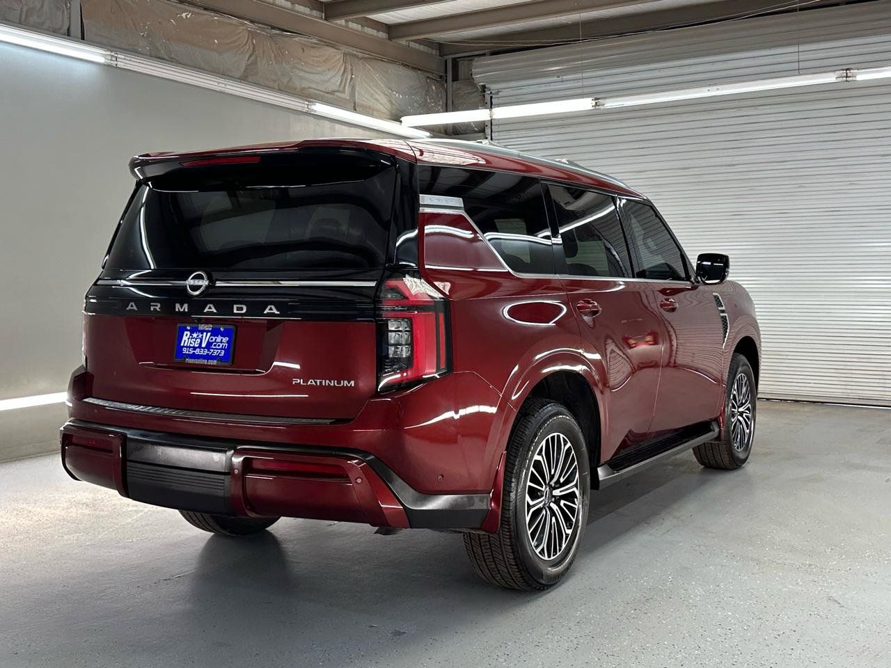 Used 2025 Nissan Armada Platinum w/ Convenience Package RWD image 9