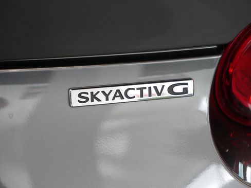 Used 2022 MAZDA MX-5 Miata Grand Touring w/ Weather Package RWD image 8