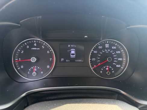 Used 2021 Kia Forte LXS FWD image 23