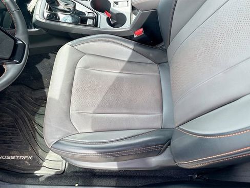 Certified 2024 Subaru Crosstrek 2.5i Limited w/ Crosstrek Mirror Package image 12