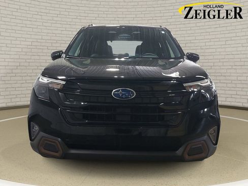 Used 2025 Subaru Forester Sport w/ Popular Package #1 AWD/4WD image 2