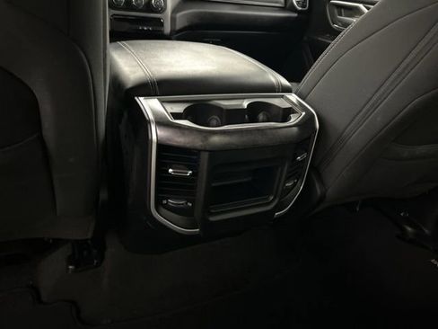Used 2022 RAM 1500 Big Horn AWD/4WD image 22