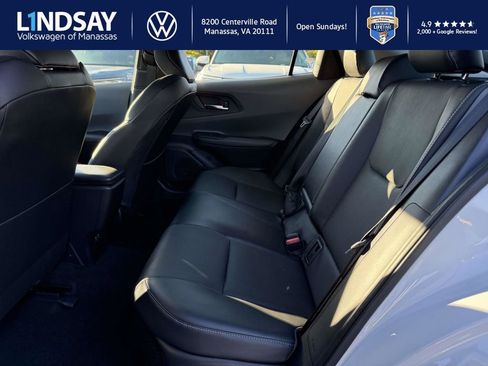 Used 2024 Toyota Prius XLE image 10