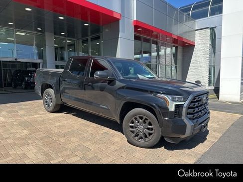Used 2023 Toyota Tundra Platinum AWD/4WD image 12