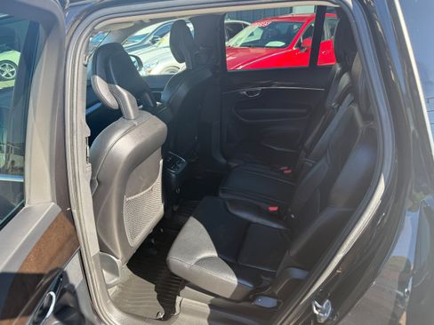 Used 2016 Volvo XC90 T6 Momentum w/ Protection Package Plus AWD/4WD image 8