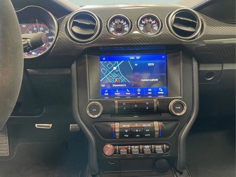 Used 2021 Ford Mustang Shelby GT500 w/ Carbon Fiber Track Pack image 22