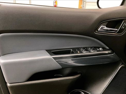 Used 2021 Chevrolet Colorado Z71 image 22