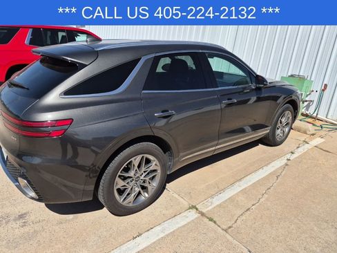 Used 2025 Genesis GV70 2.5T image 17