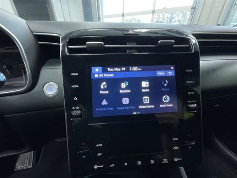 Used 2024 Hyundai Santa Cruz SEL AWD/4WD image 17