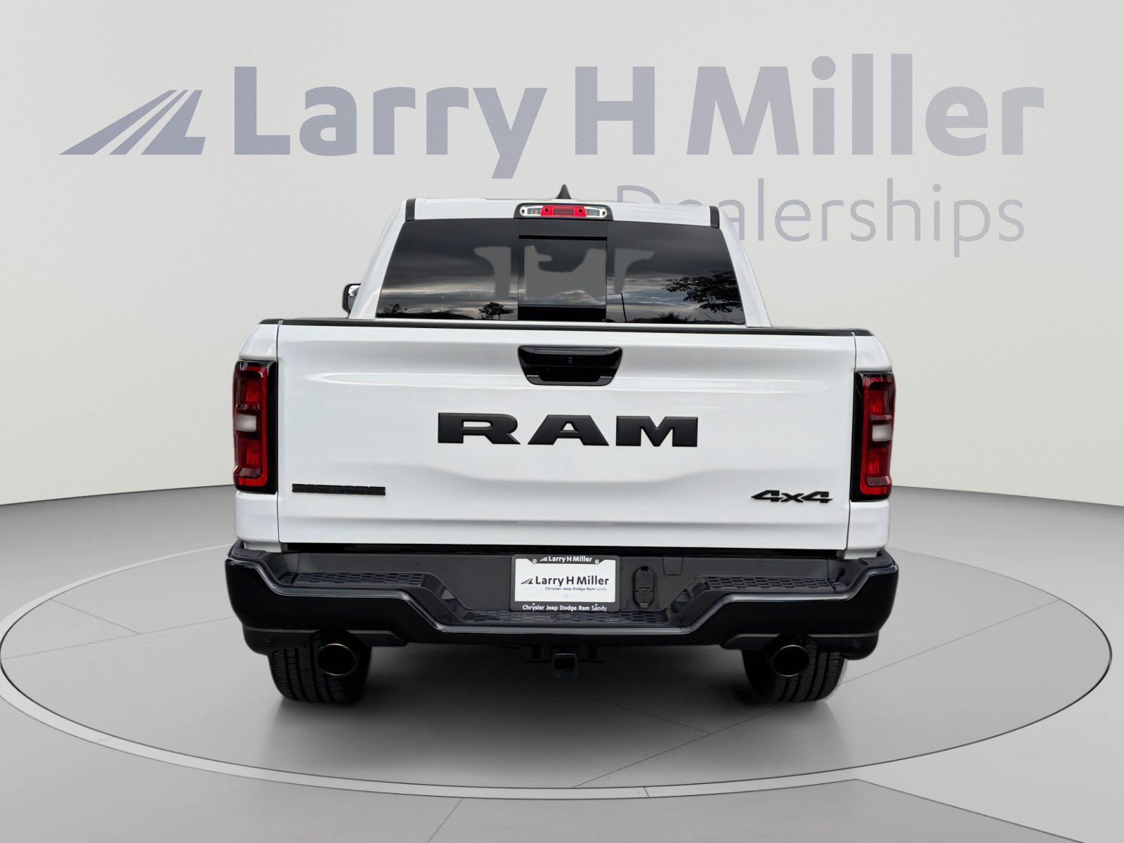 New 2026 RAM 1500 Big Horn AWD/4WD image 4
