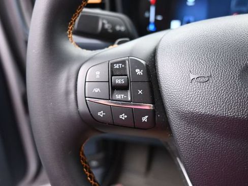 Used 2025 Ford Maverick Tremor AWD/4WD image 26