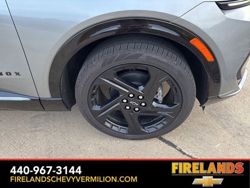 New 2025 Chevrolet Equinox EV RS image 59