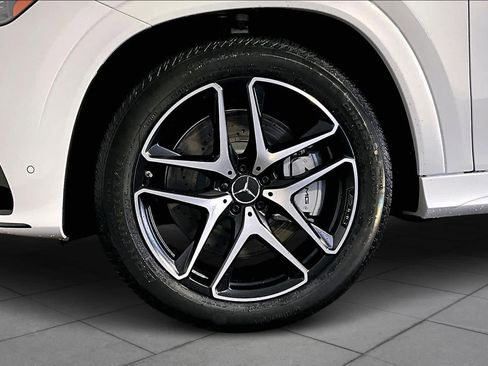 New 2026 Mercedes-Benz GLE 53 AMG 4MATIC Coupe image 17