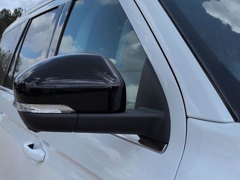 New 2026 Ford Expedition Platinum AWD/4WD image 11