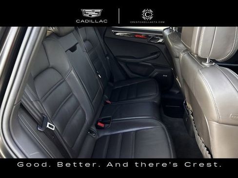 Used 2021 Porsche Macan Turbo image 27