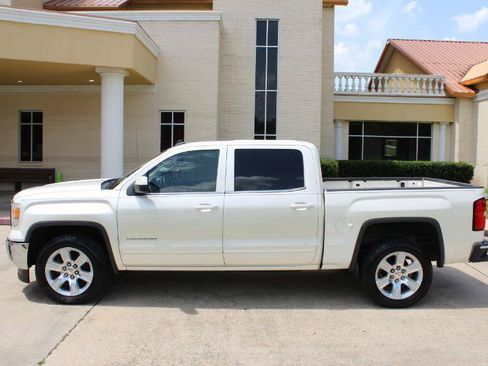 Used 2014 GMC Sierra 1500 SLE w/ SLE Value Package RWD image 10