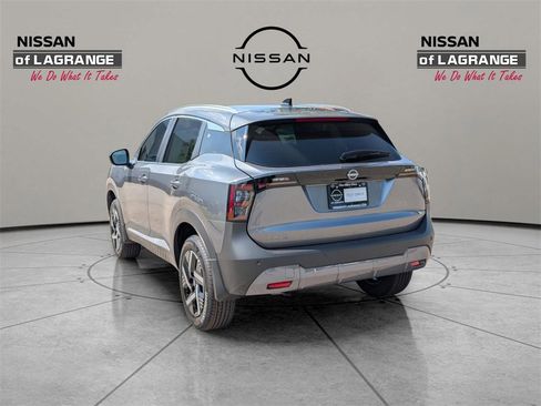 New 2026 Nissan Kicks SV image 7