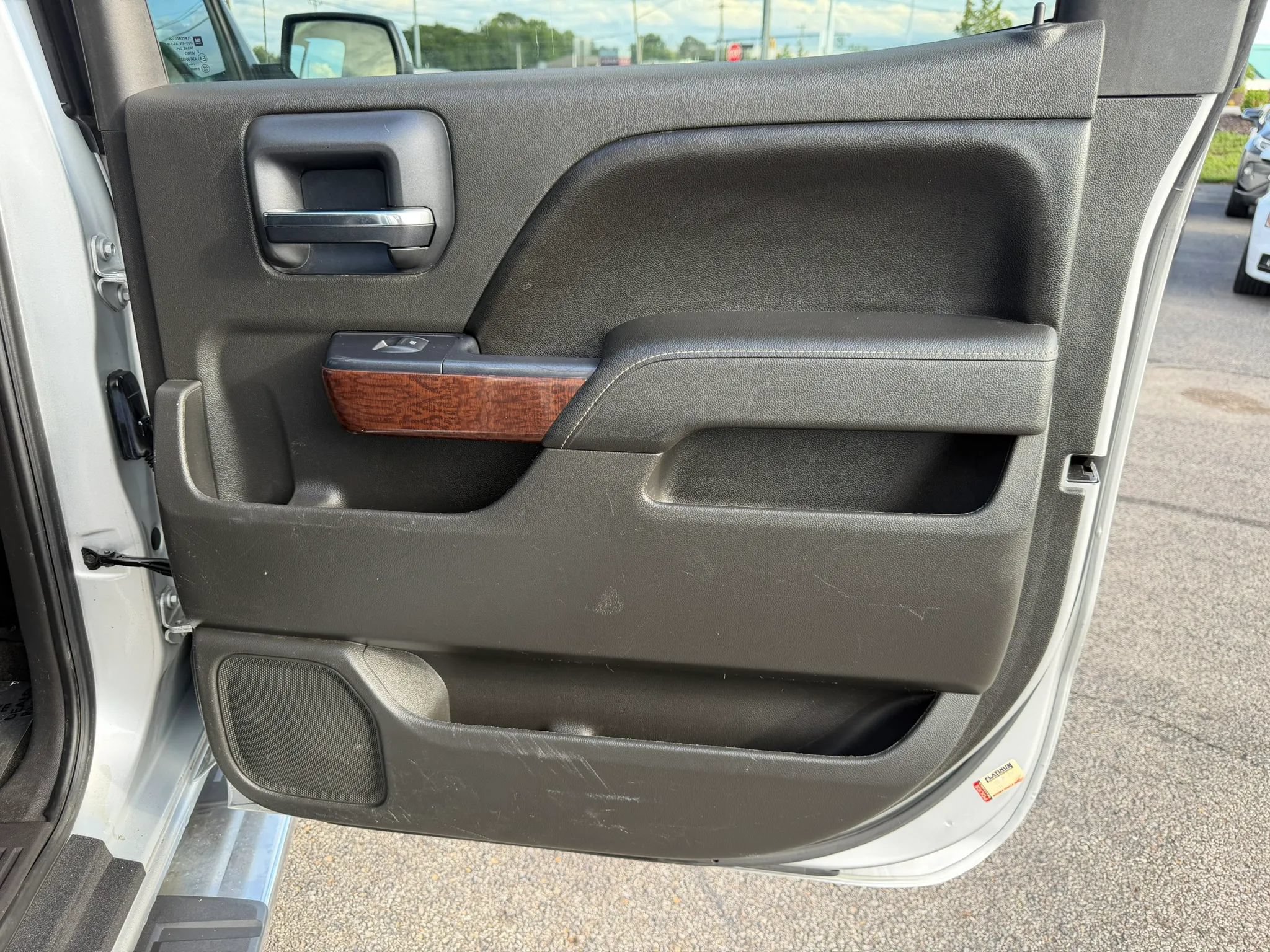 Used 2015 GMC Sierra 1500 SLE AWD/4WD image 27