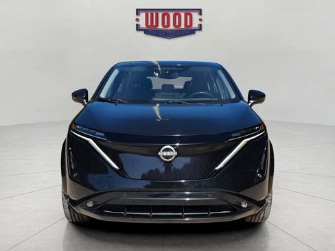 Used 2023 Nissan Ariya AWD/4WD image 5