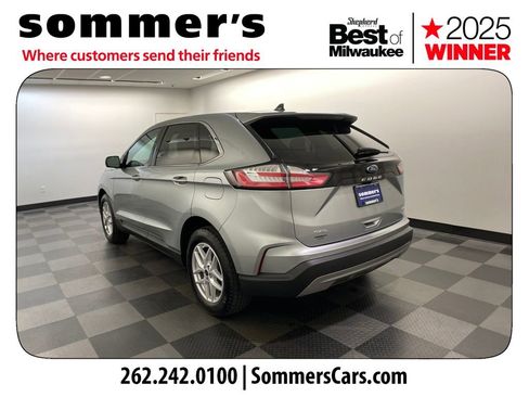 Used 2023 Ford Edge SEL image 3