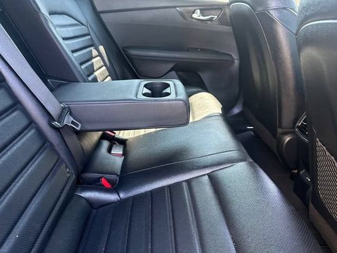 Used 2024 Kia Forte GT-Line w/ GT-Line Premium Package FWD image 8