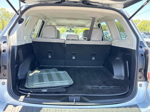 Used 2015 Subaru Forester 2.5i Limited AWD/4WD image 22