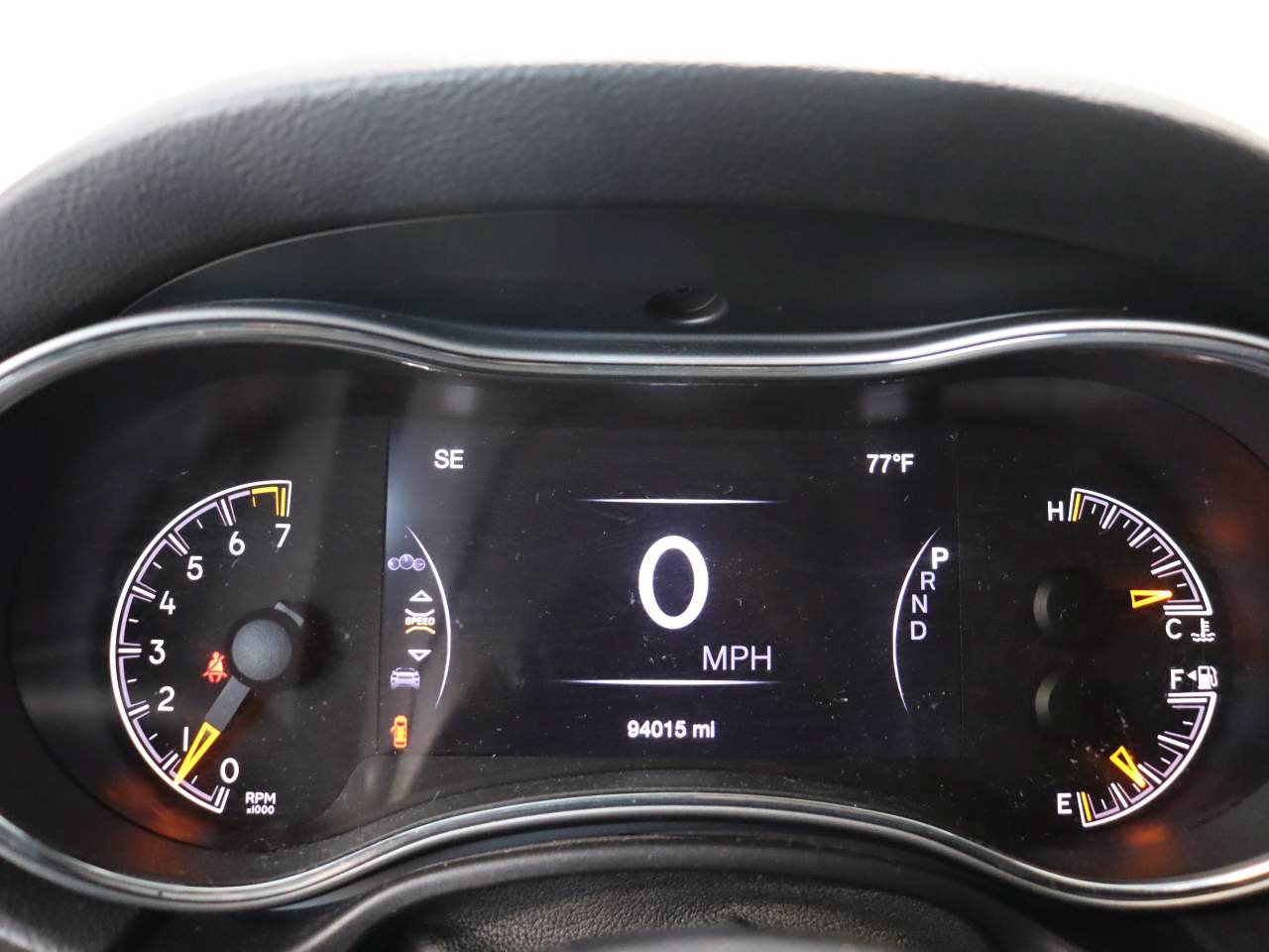 Used 2018 Jeep Grand Cherokee Altitude AWD/4WD image 11