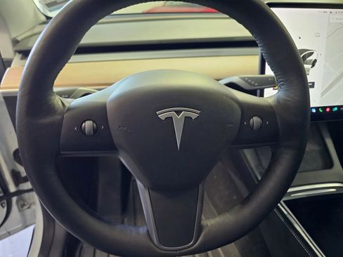 Used 2021 Tesla Model Y Performance AWD/4WD image 15