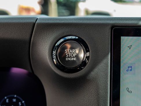 Used 2026 Lexus GX 550 w/ Accessory Package (2T) image 22