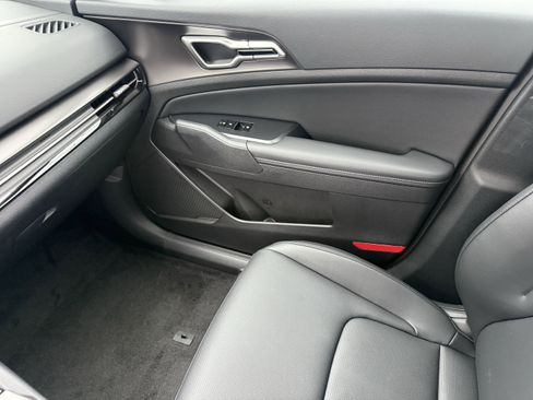 New 2026 Kia Sportage EX w/ EX Panoramic Sunroof Package image 14