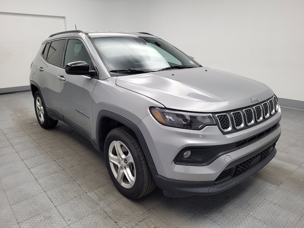Used 2023 Jeep Compass Latitude AWD/4WD image 13