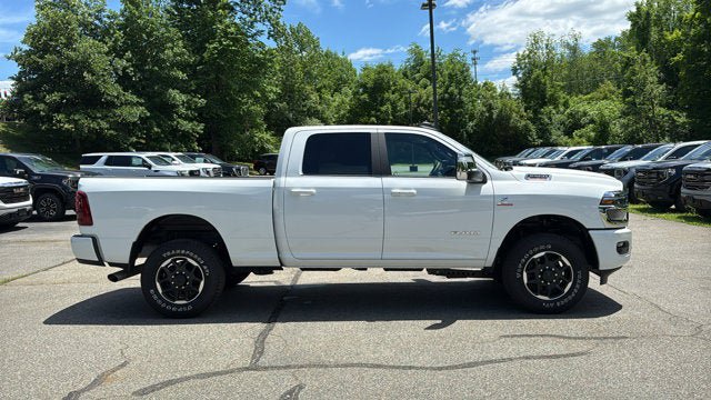 Used 2026 RAM 2500 Laramie AWD/4WD image 5