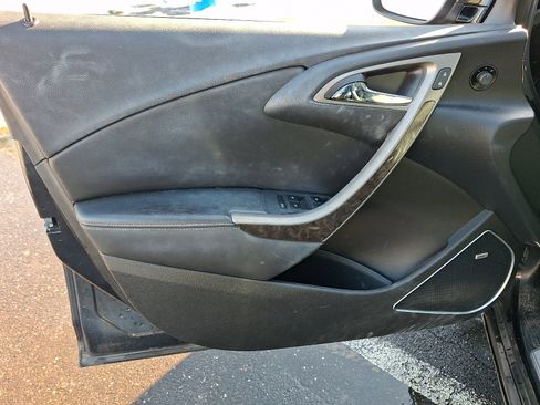 Used 2013 Buick Verano Leather image 14