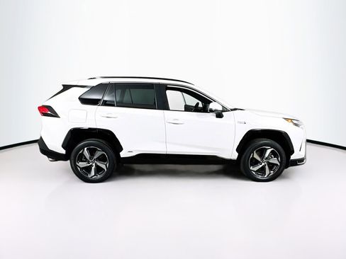 Used 2023 Toyota RAV4 SE w/ Weather & Moonroof Package AWD/4WD image 7