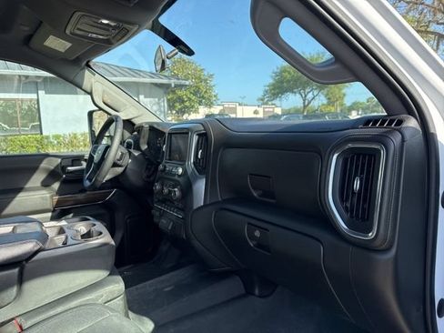 Used 2023 Chevrolet Silverado 2500 LT w/ Convenience Package AWD/4WD image 10