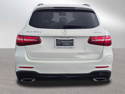 Used 2019 Mercedes-Benz GLC 350e GLC 350e image 4